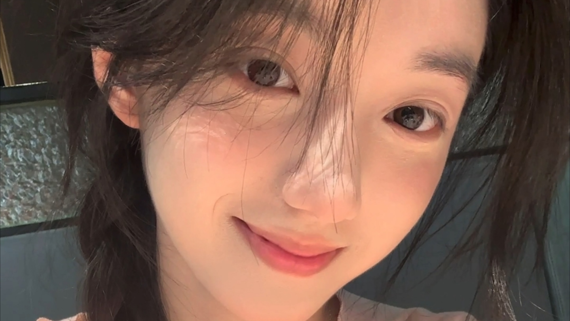 2025年哈萨克斯坦成人吸烟率降至17.5%